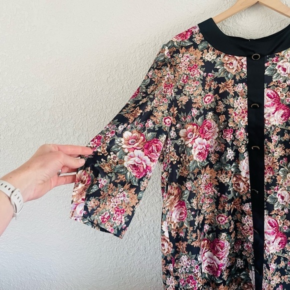 Vintage 80s Floral Drop Waist Dress with pleated Skirt - Picture 2 of 10